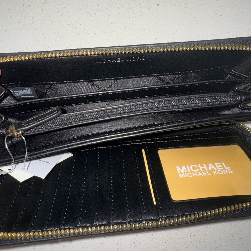 Michael Kors Leopard-Print Continental Wallet in Brown and Black and gold - Picture 4 of 6
